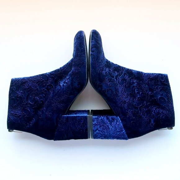 Stuart Weitzman Blue Floral Velvet Block Heel Ankle Boots Booties Size 9.5 - Picture 11 of 16